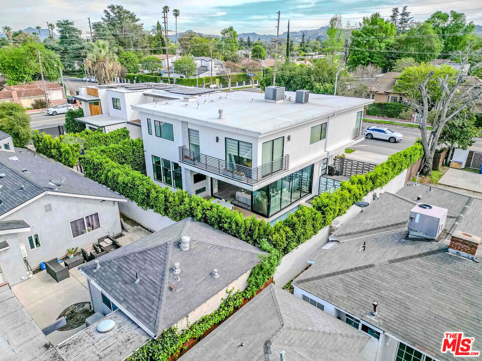 13311 W Magnolia Boulevard
