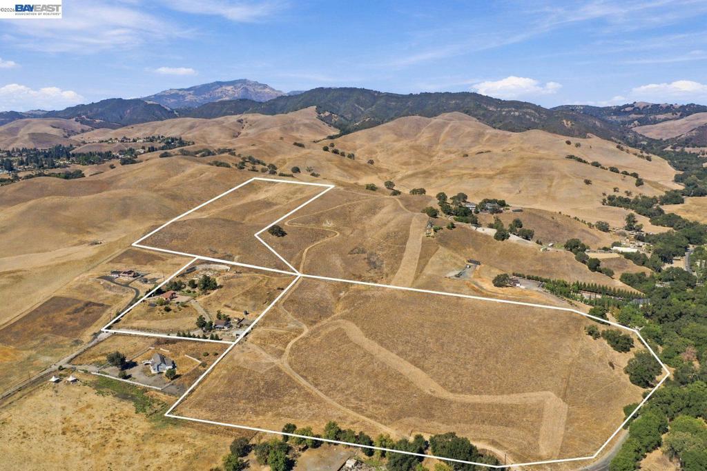1201 Finley Rd