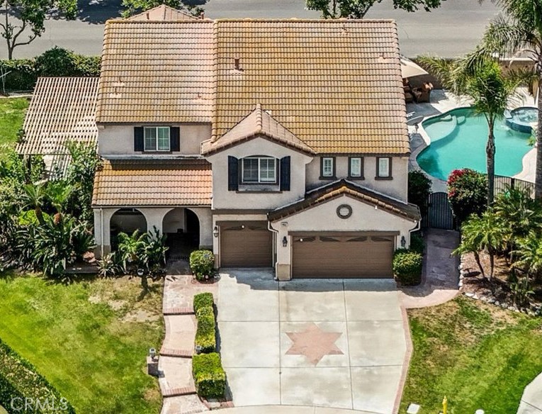 14037 Hollywood Ave