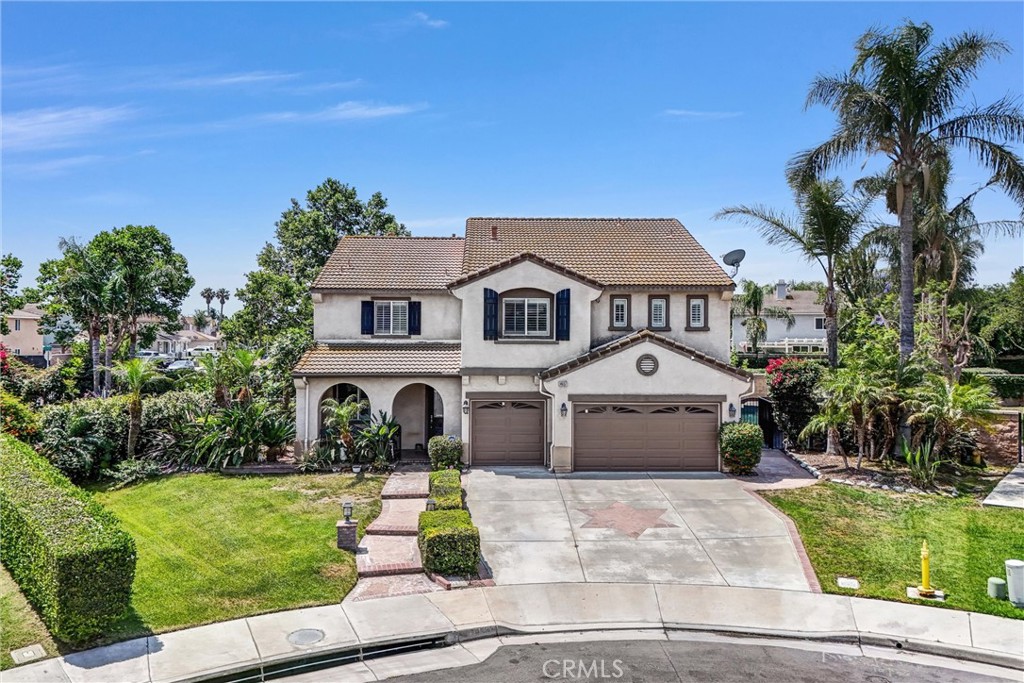 14037 Hollywood Ave
