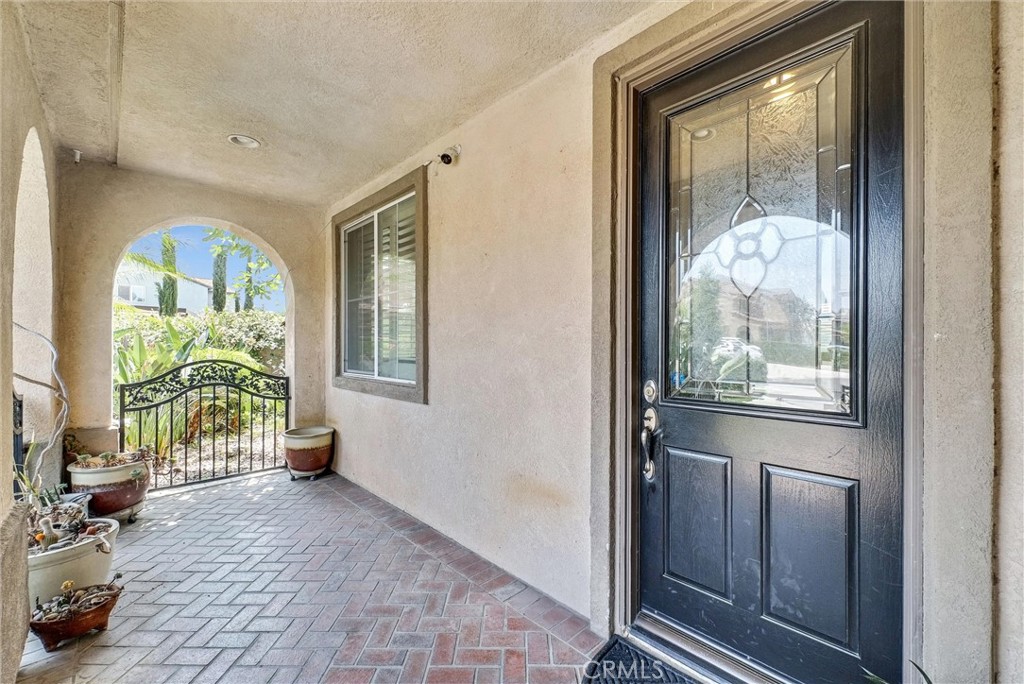 14037 Hollywood Ave