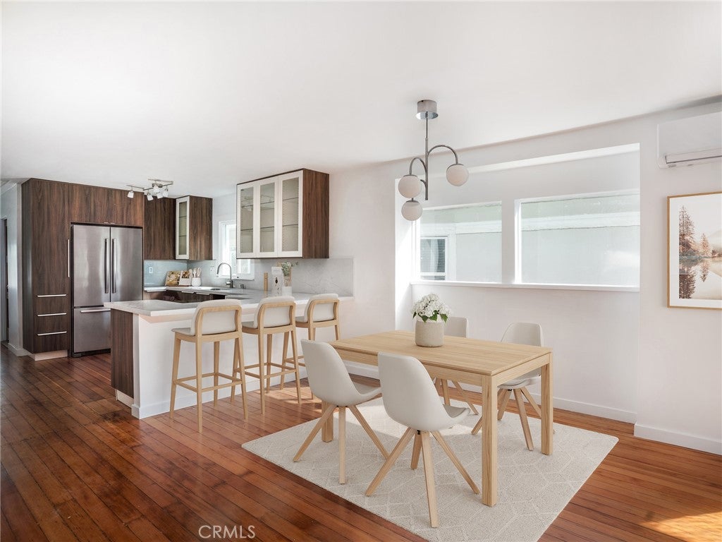 58 Ozone Ave