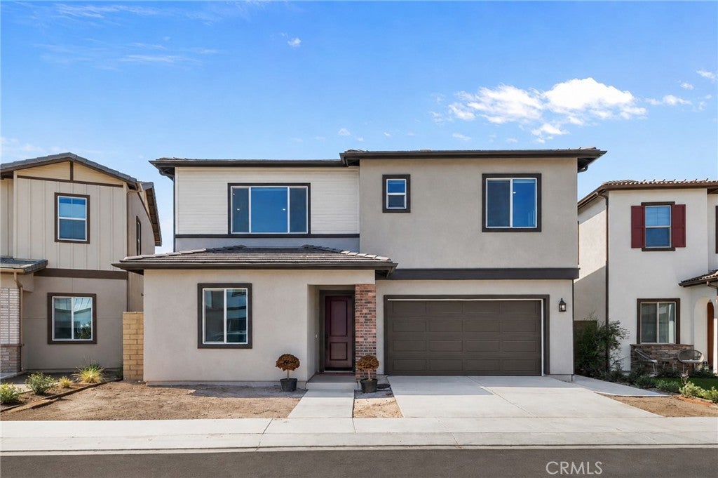 236 Lily Loop