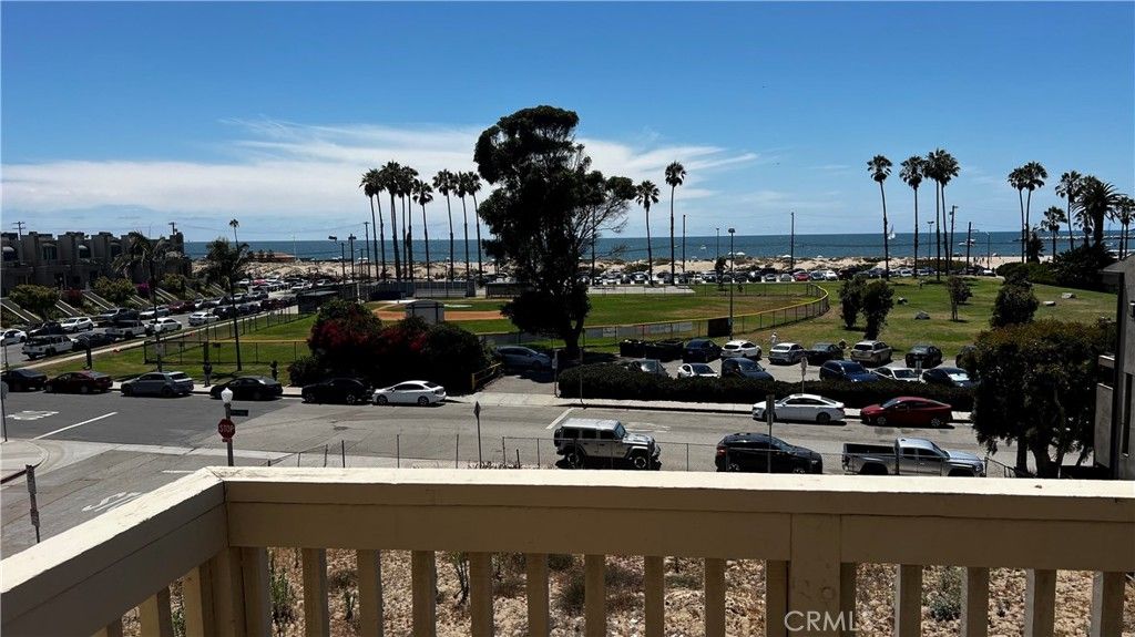 Photo of 6690 Vista Del Mar #H, Playa Del Rey, CA 90293 (MLS # SB25165083)