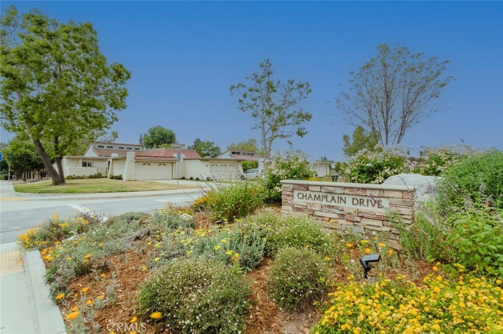 410 Champlain Drive