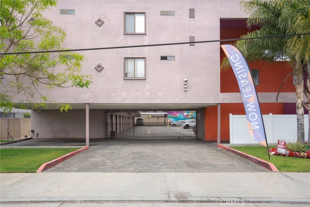 1225 W 166th