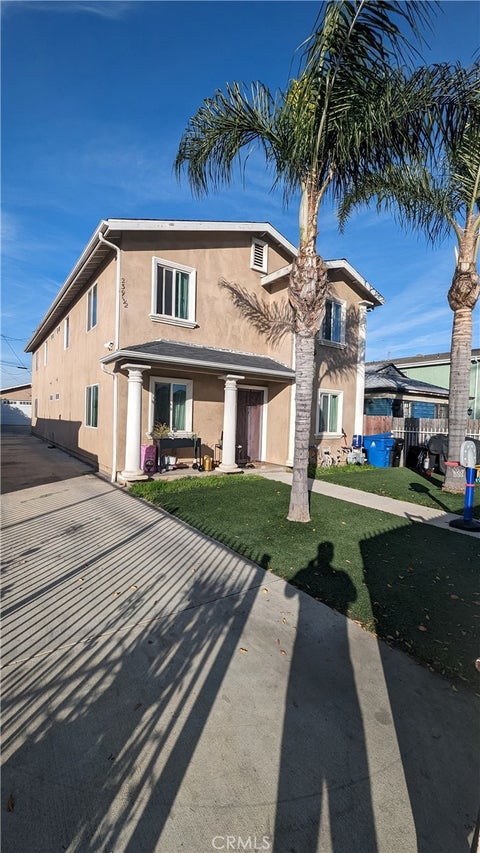 Photo of 239 E 110th Street, Los Angeles, CA 90061 (MLS # CV26180724)