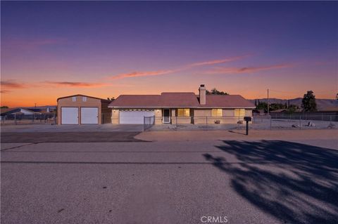 Photo of 8351 Lassen Ave, Hesperia, CA 92345 (MLS # HD26087260)