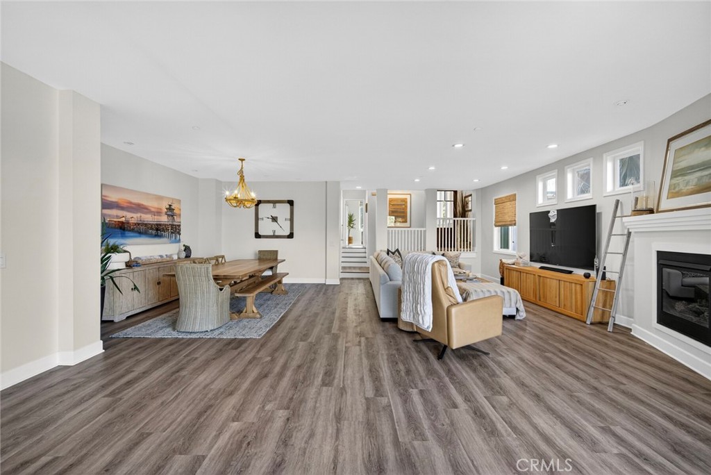 214 Avenida Montalvo 2