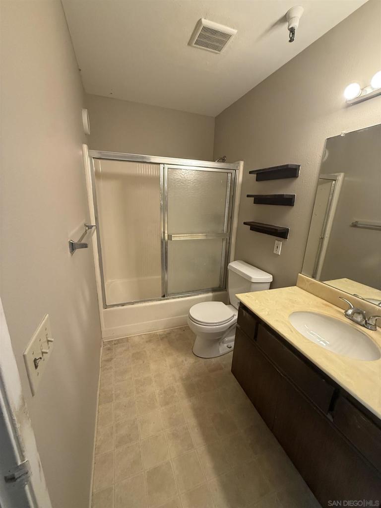 3796 Alabama St A304