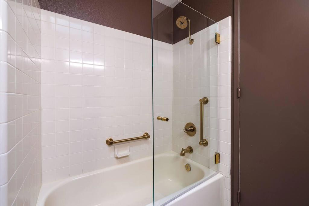 Desert Princess - Residential