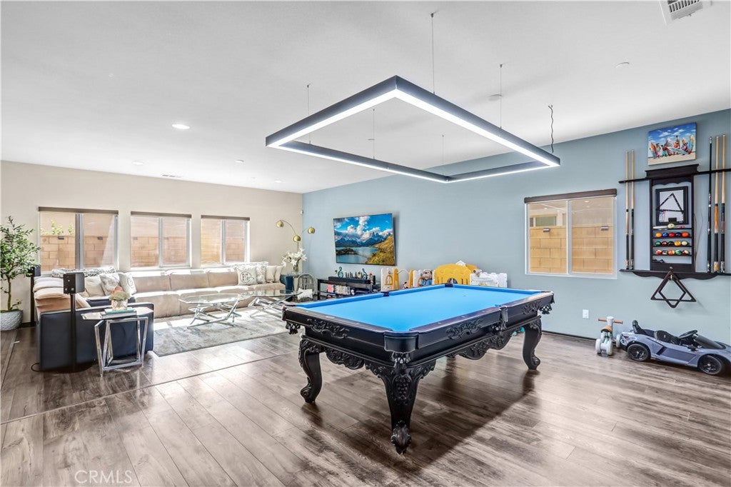 16765 Buttonwood
