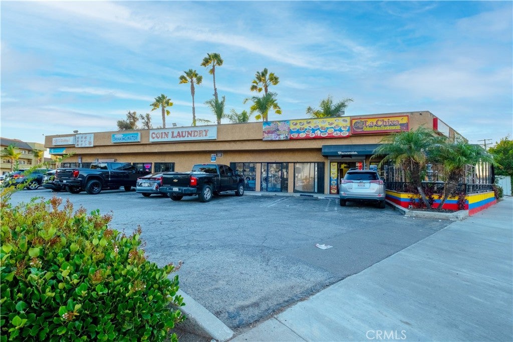 3401 Pacific