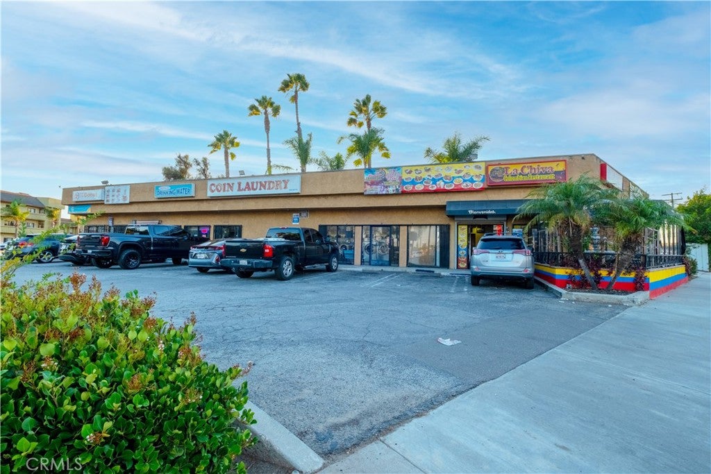 3401 Pacific
