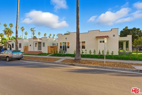 Photo of 5200 S St Andrews Place, Los Angeles, CA 90062 (MLS # 25598327) Photo of 5200 S St Andrews Place, Los Angeles, CA 90062 (MLS # 25598327)