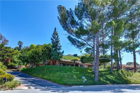7695 Vale Drive Whittier CA 90602