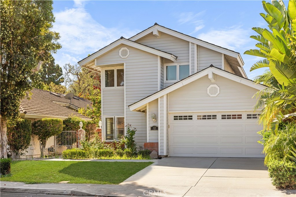 12 Oakdale