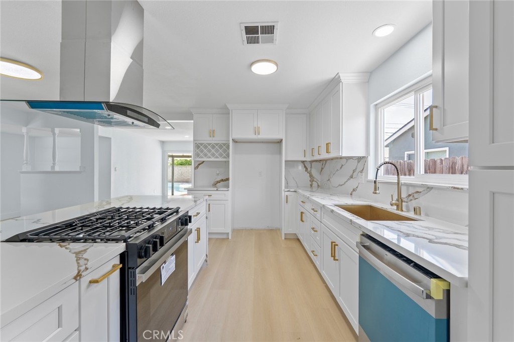 Tustin Grove (TGRV) - Residential