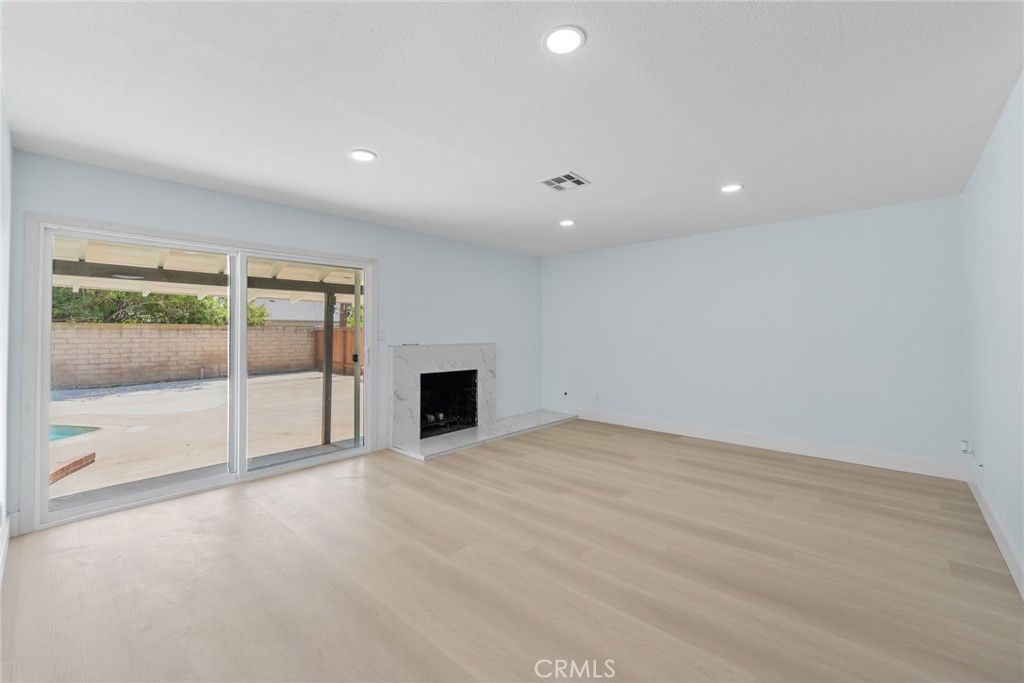 Tustin Grove (TGRV) - Residential