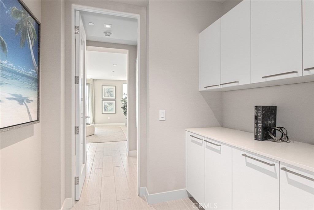 Peninsula Village - Residential Lease