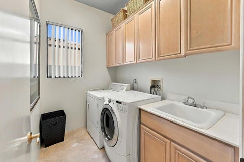 Tiny photo for 75800 Nelson Lane, Palm Desert, CA 92211 (MLS # 219155138DA)