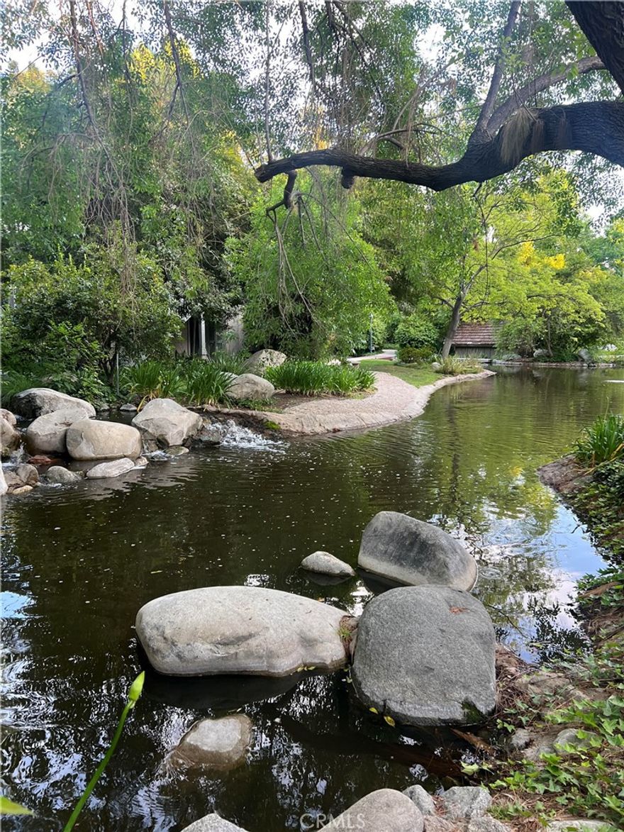 Canoga Lakes sought after 2 bedroom downstairs unit with no stairs and parking close to your front door. The privet patio to take in the ambiance of the water feature, humming birds, ducks along with the towering trees. You are in this wonderful gated resort-like community with HOA amenities including pools, spas, saunas, lighted tennis and fitness room.