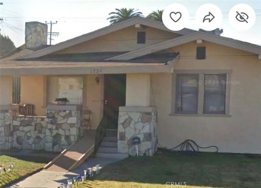 Excellent opportunity for an Investor looking for the first flip of the year in 2026. Come strike while the iron is hot. 3 bedrooms and 1 bath 1406 square feet located in the heart of the city of Los Angeles.  Drive by only. Do not disturb the tenants.