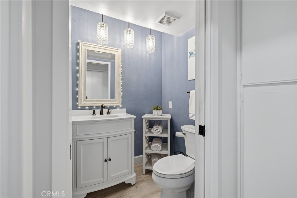 Vista Valencia (VVAL) - Residential