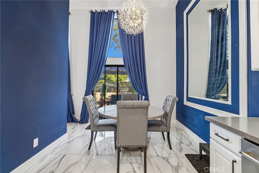 Vista Valencia (VVAL) - Residential