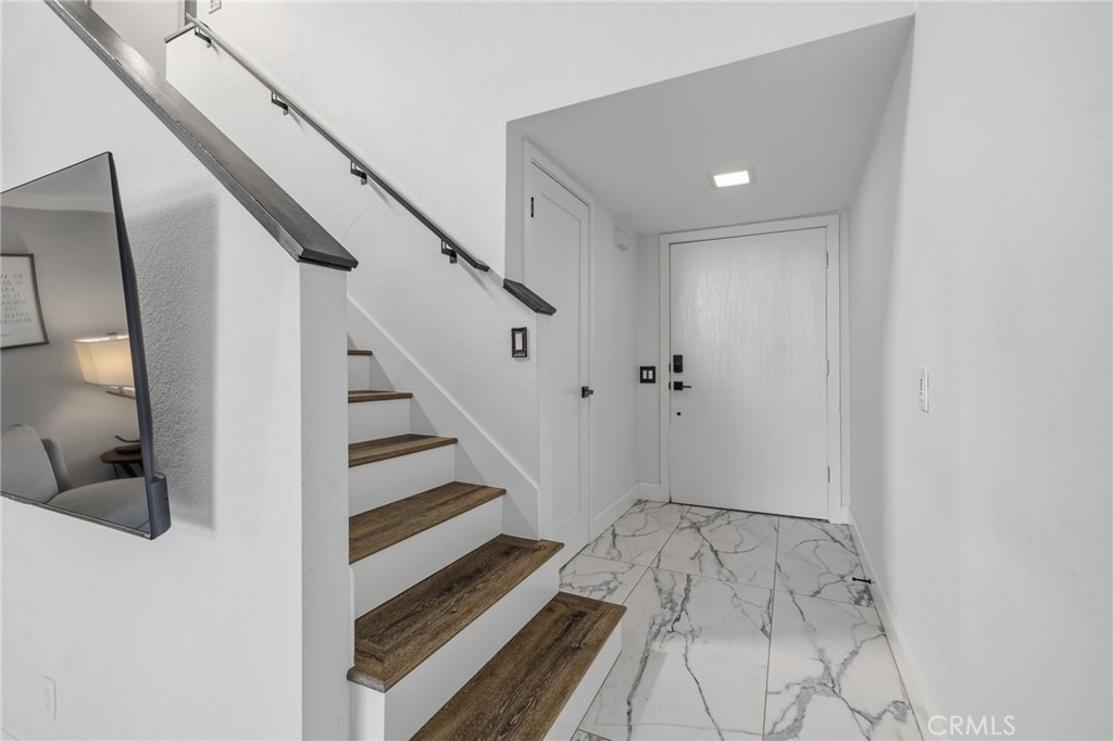 Vista Valencia (VVAL) - Residential