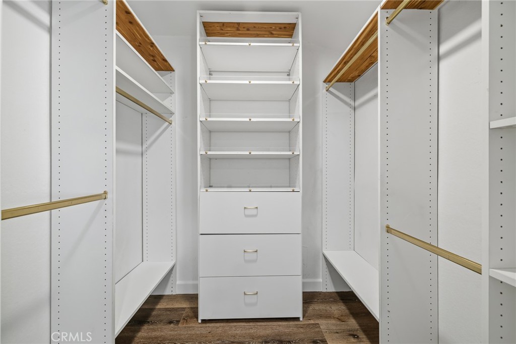 Vista Valencia (VVAL) - Residential