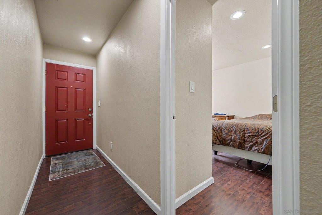 10964 Deering St ST, San Diego CA 92126