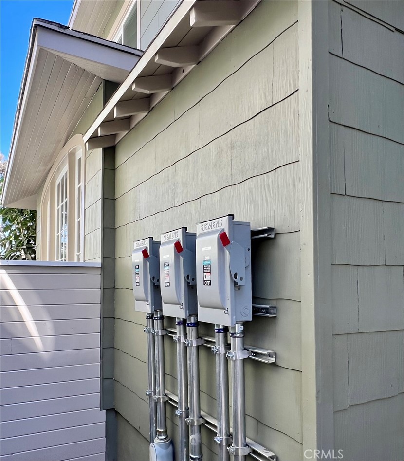Alamitos Beach (AB) - Residential Lease