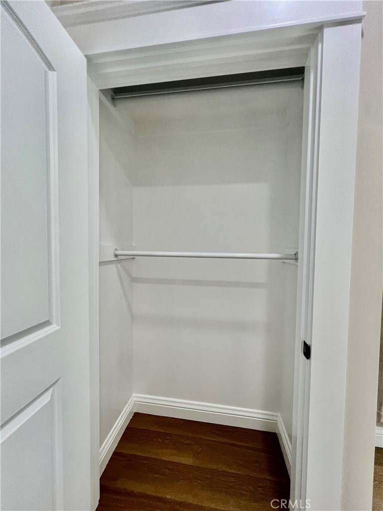 Alamitos Beach (AB) - Residential Lease