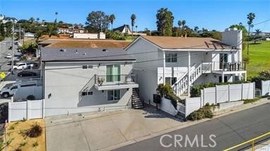 102 E Avenida San Gabriel