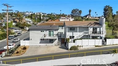 102 E Avenida San Gabriel