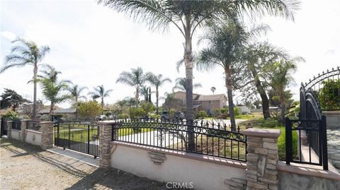 9408 Poplar Avenue Fontana CA 92335