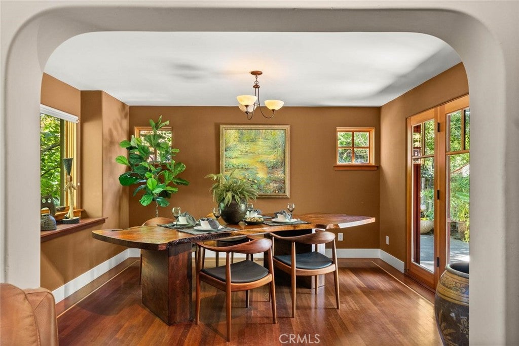1253 Woodland Avenue