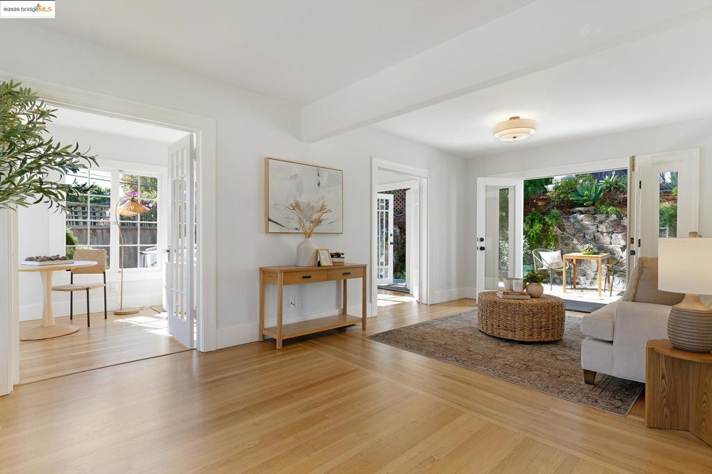 GRAND LAKE - Residential