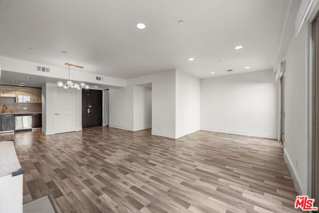 147 N Berendo Street 203