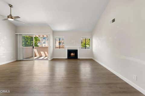 Tiny photo for 1254 Seacliff Court #2, Ventura, CA 93003 (MLS # V1-37874)