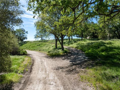 Tiny photo for 8 Championship Lane, Templeton, CA 93465 (MLS # NS26065342)