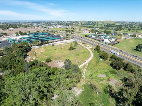 Tiny photo for 8 Championship Lane, Templeton, CA 93465 (MLS # NS26065342)