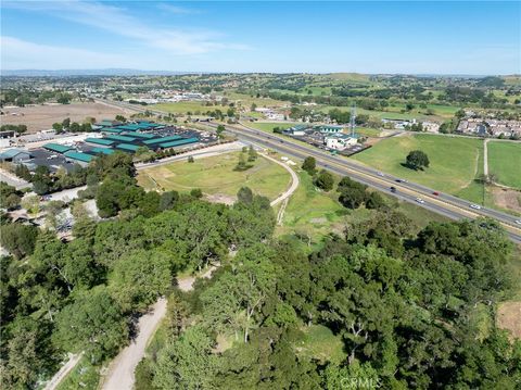 Tiny photo for 8 Championship Lane, Templeton, CA 93465 (MLS # NS26065342)