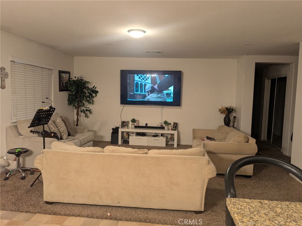15752 Whitecap Way