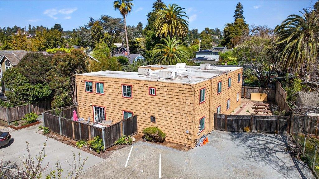 817 California Street