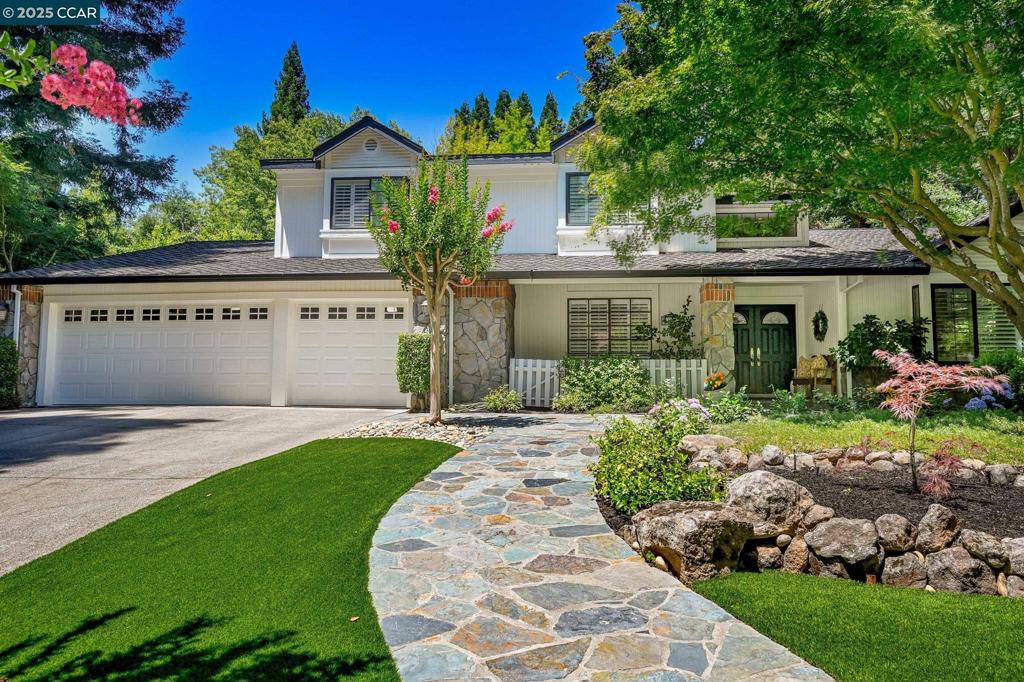 HIDDEN OAK - Residential