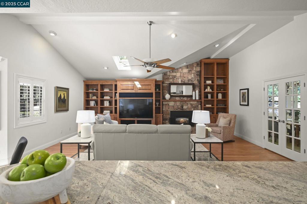 HIDDEN OAK - Residential