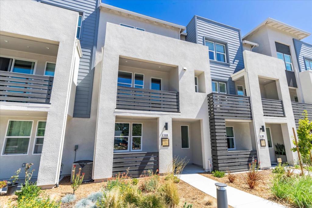 5007 Seashell Terrace