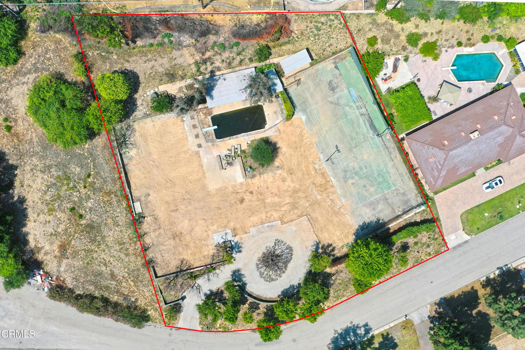 Properties 2 1561 Gaywood Drive